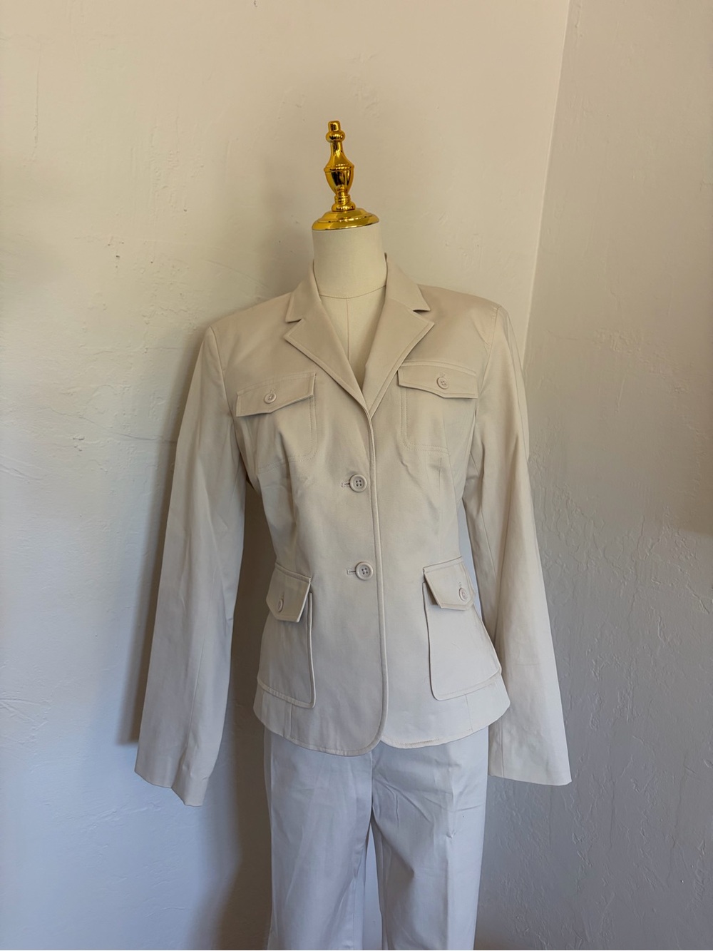 Victoria's Secret Cream Tailored Button Blazer